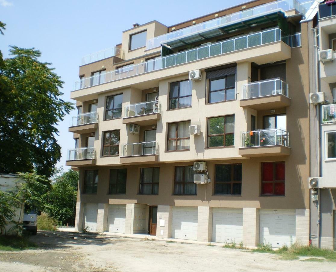 Park View Apartment Plovdiv With Parking 외부 사진